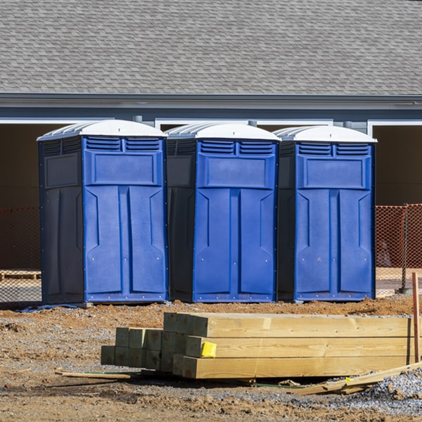 what is the maximum capacity for a single portable toilet in Dow Illinois